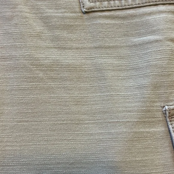 35. Levi Strauss Signature khaki cargo capri pants, Size Misses 4, 100% cotton - Picture 11 of 15